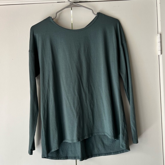 Long Sleeve Lululemon Top - Picture 1 of 4
